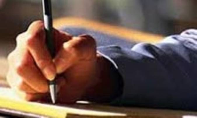 نویسنده‌ای واقع‌گرا