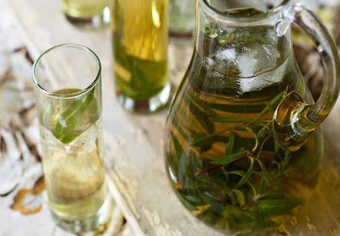 ۸ خاصیت به لیمو