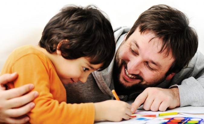 عمل کردن به مفاهیم اخلاقی