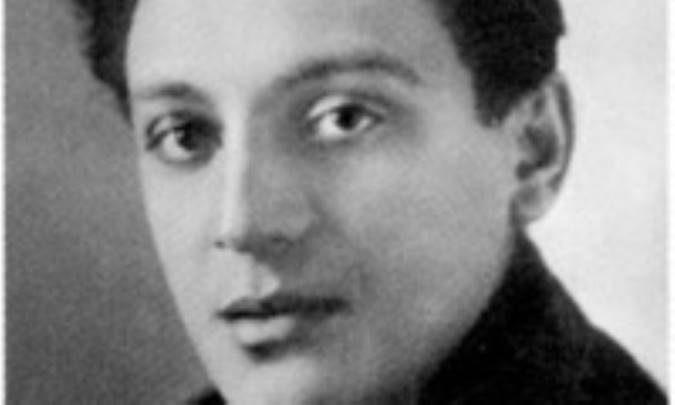 آگول، ایزرایل یوسیفوویچ