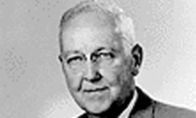 دانبار، کارل اوْئین