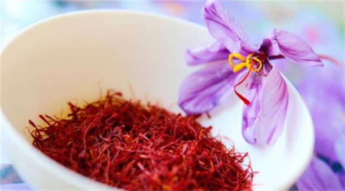 خواص شگفت انگیز زعفران در طب سنتی‎