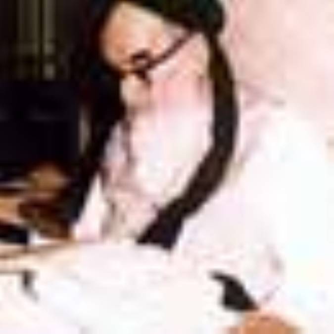 با كه گويم؟