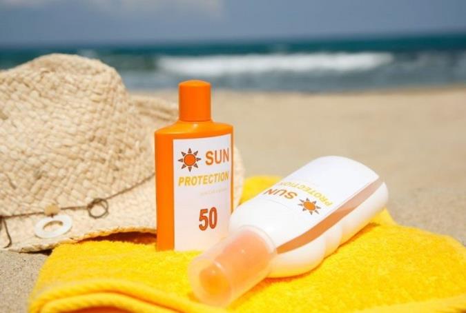 ویژگیها و فاکتورهای یک ضد آفتاب خوب