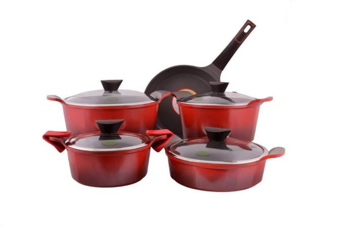 تمیز کردن و نگهداری از ظروف تفلون