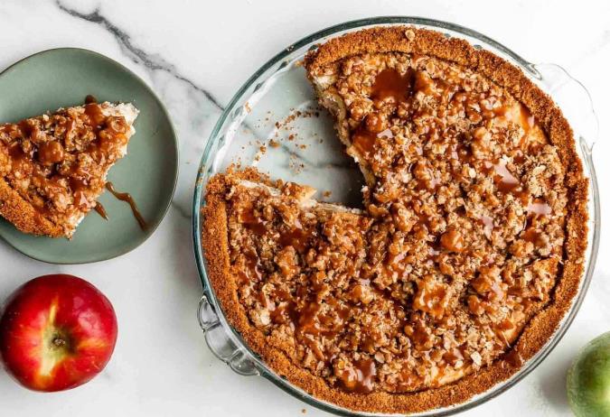 دستور پخت چیز کیک سیب کاراملی