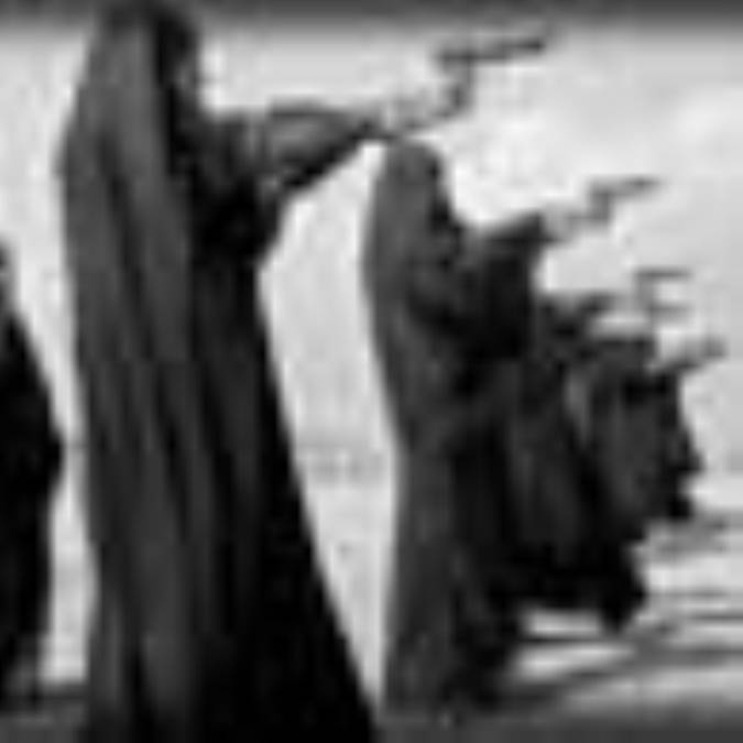 حضور زنان در صحنه‌هاي دفاع از پيامبران