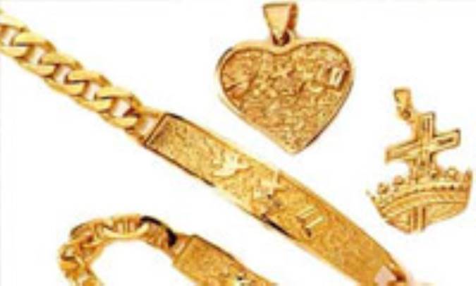 چرا طلا برای مردان حرام است؟