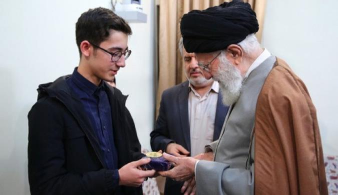 آرین؛ نوجوان پهلوان