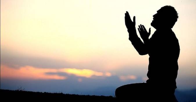 چه دعاهایی برای عصر جمعه مناسب هستند؟