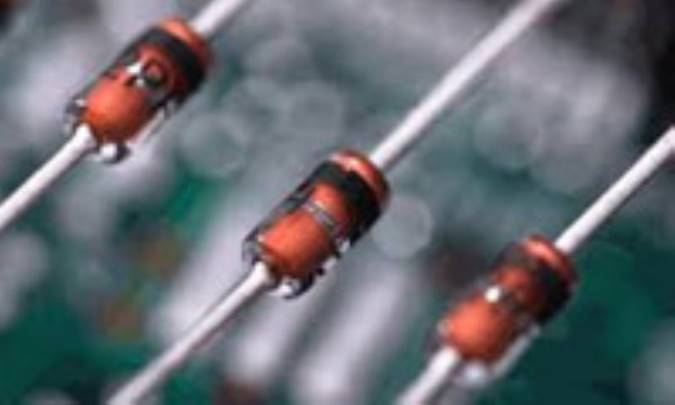 دیود چگونه کار می‌کند؟