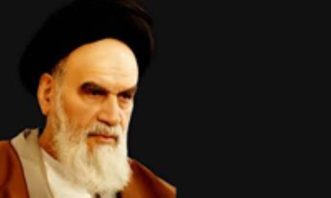 امام خمینی (ره) و نماز