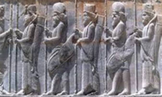 منابع تاریخ ایران باستان