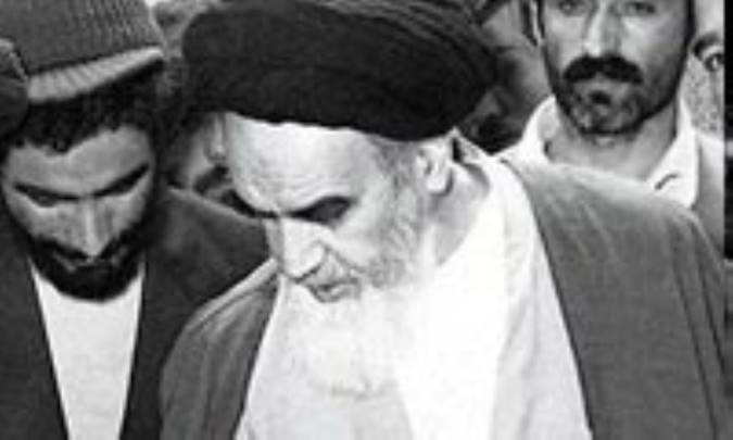 امام علی (ع) الگوی ایمان و اخلاص