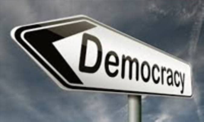 به سوی دموکراسی پایدار