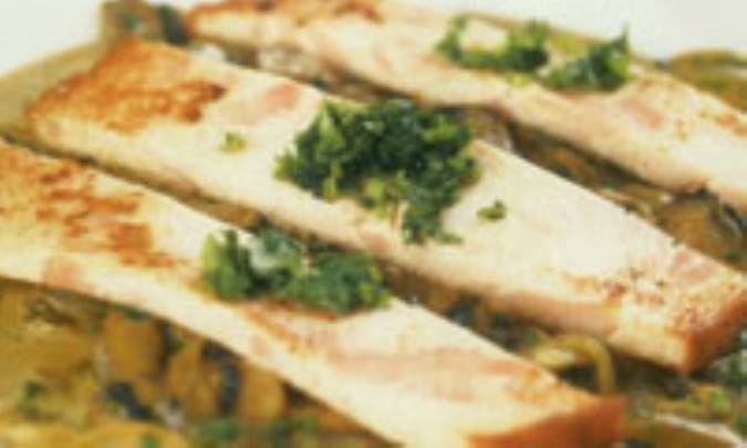 ژامبون در سس قارچ