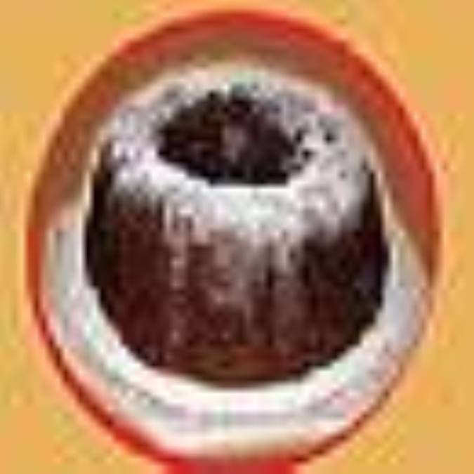 کيک نارگيلي با سس شکلاتي