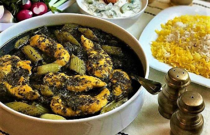 دستور پخت خورش کرفس با مرغ