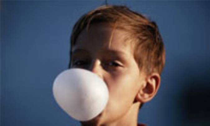 آدامس بجويم يا نه؟ 