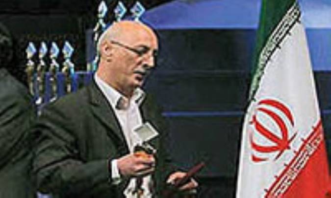 مجيد مدرسي، تهيه کننده دندان مار
