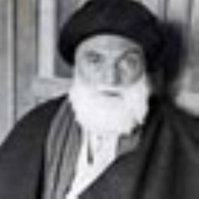 با خارجي‌ها سر و سرّ دارند