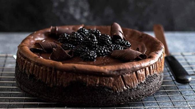 طرز تهیه انواع دسر شکلاتی