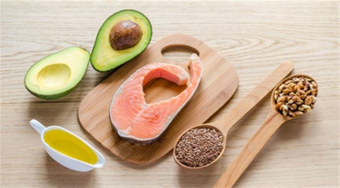 با عوارض کمبود چربی های سالم در بدن آشنا شوید