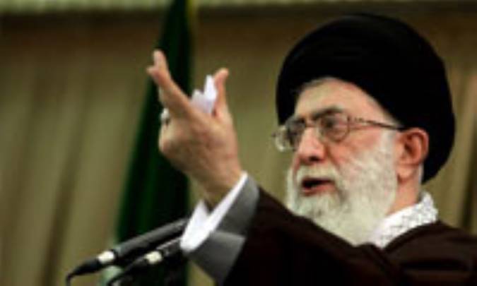 کوتاه نیامدن در مسایل جهانی