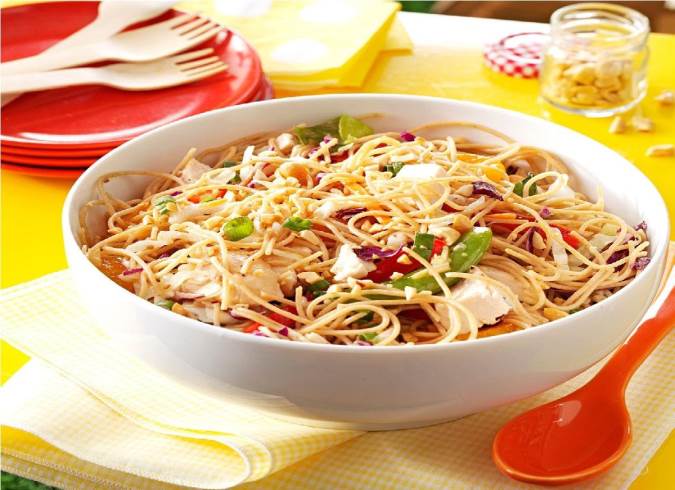 دستور پخت مرغ و نودل فوری