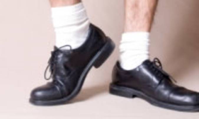 چرا آقايان نبايد جوراب سفيد بپوشند ؟