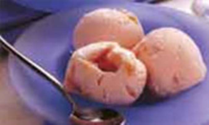 بستنی ماستی ریواس و زنجبیل