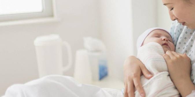 دلایل سنگینی شیر مادر