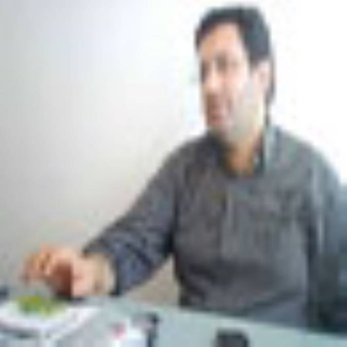 نمره قبولی جهانگیرزاده به سیاست خارجی دولت نهم