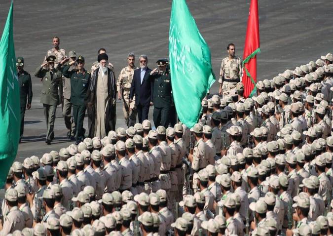 امانت مردم در دست رهبری