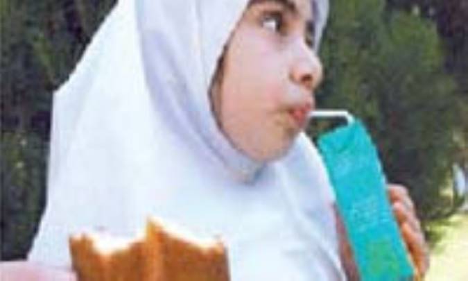 نكاتي مهم در ارتباط با تغذيه دانش آموزان