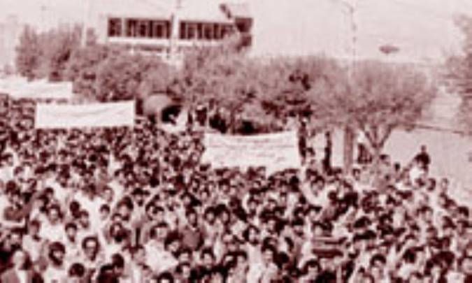 گزارش هاي ساواک و شهرباني رژيم پهلوي از روزهاي حماسه در بهار سال 1357(7)