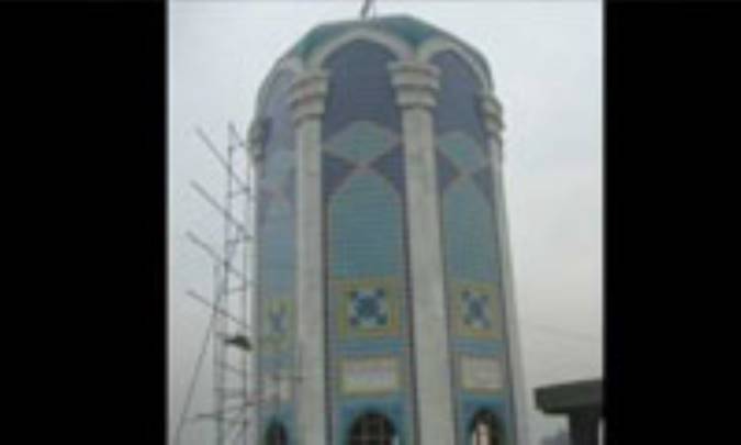 تشنه وحدت و شيفته آزادي و عدالت