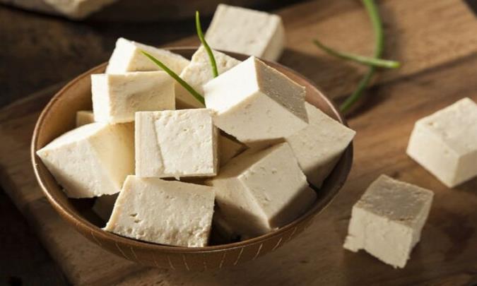 از خواص و مضرات پنیر سویا یا توفو چه میدانید؟