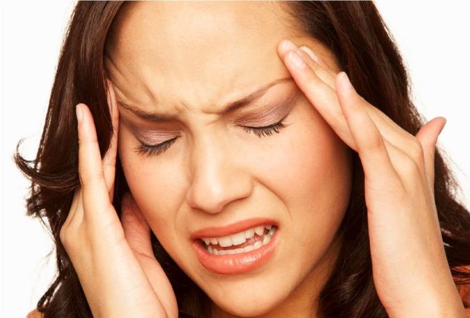 سردرد های هورمونی و روش های درمان آن