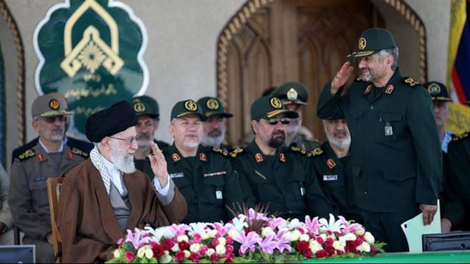 تقویت معنوی بالاتر از تقویت نظامی