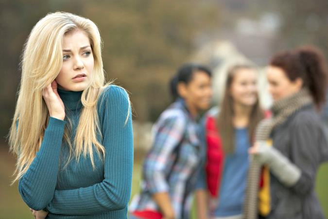 همه چیز درباره اختلال اضطراب اجتماعی