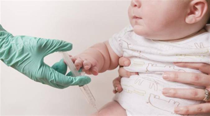 همه چیز درباره واکسن پنج گانه کودکان