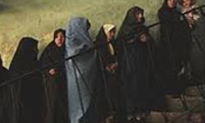 گشتی در مجامع زنانه