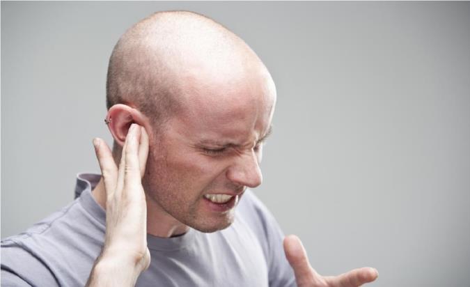 اگر حشره ای وارد گوشمان شد چه کنیم؟