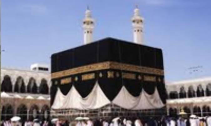 وقتي هنوز پر از خدايي