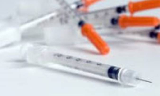 دلایل اولیه و علائم شوک انسولین شما نباید نادیده بگیرید