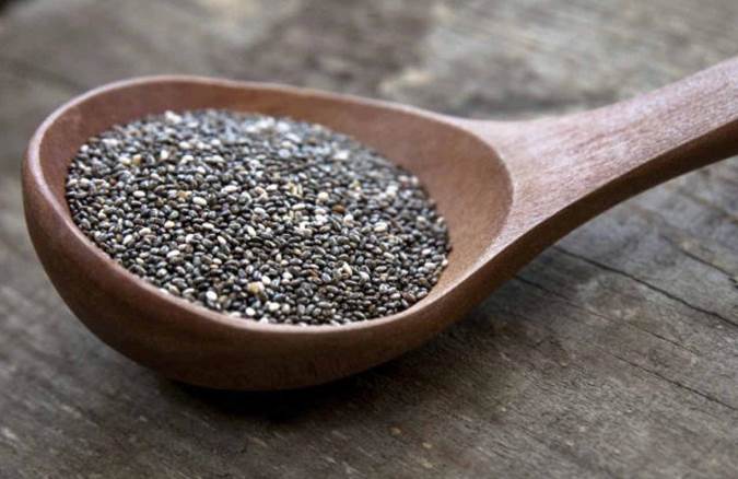 آشنایی با فواید و مضرات دانه چیا