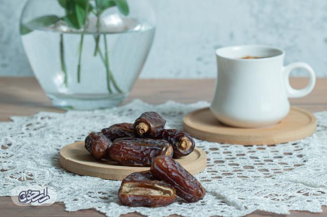 طبع خرما چگونه است؟