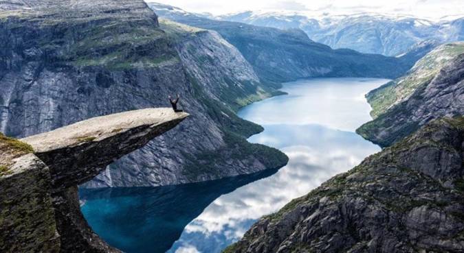 تست شجاعت در ترول تونگا