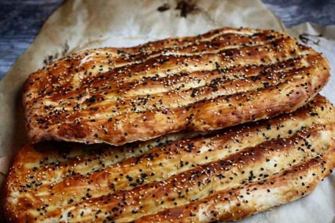 کالری نان بربری چقدر است؟ + ارزش غذایی